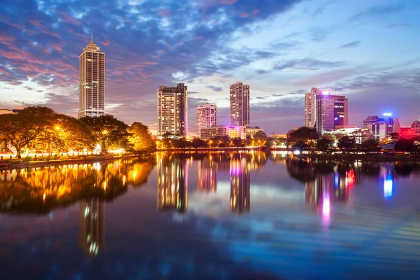 depositphotos_178709242-stock-photo-colombo-city-skyline-view